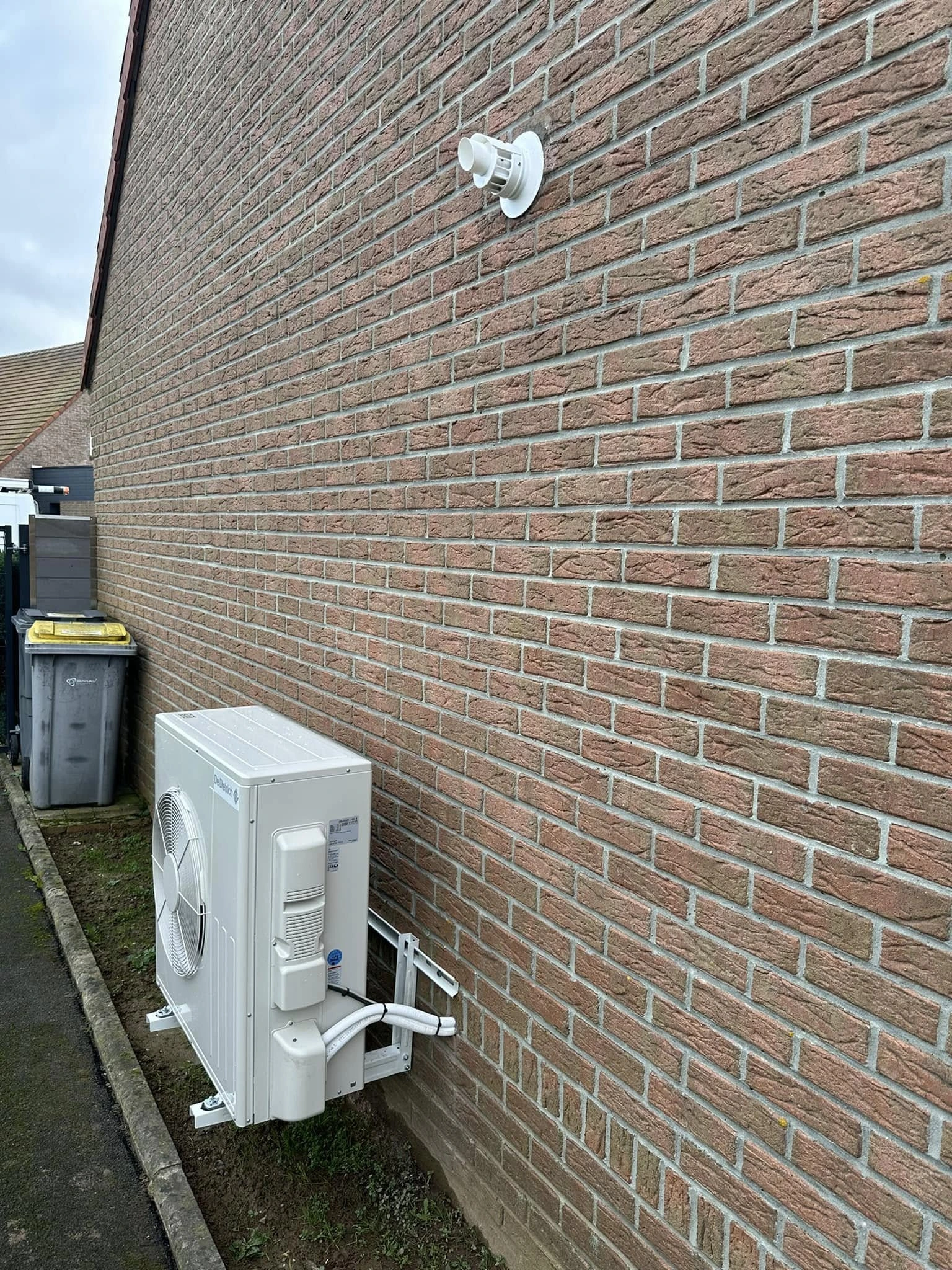 Installation de pompe à chaleur électrique à Arras, Lens, Douai, Béthune - Énergie Renouvelable Florido