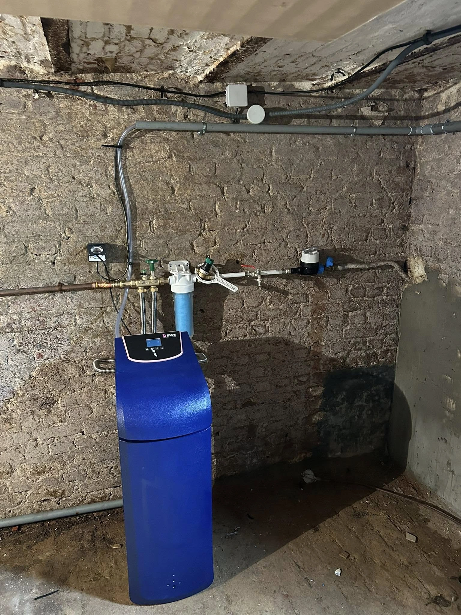 Pose d’adoucisseur pour traiter l’eau à Arras, Lens, Douai, Béthune – Énergie Renouvelable Florido Pose d'adoucisseur pour traiter l'eau à Arras, Lens, Douai, Béthune - Énergie Renouvelable Florido